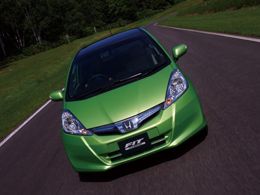  Honda Fit Hybrid 2010 года  (фото 4 из 7)